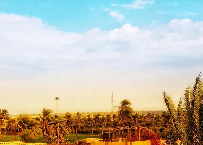 Tunis Village Chalet